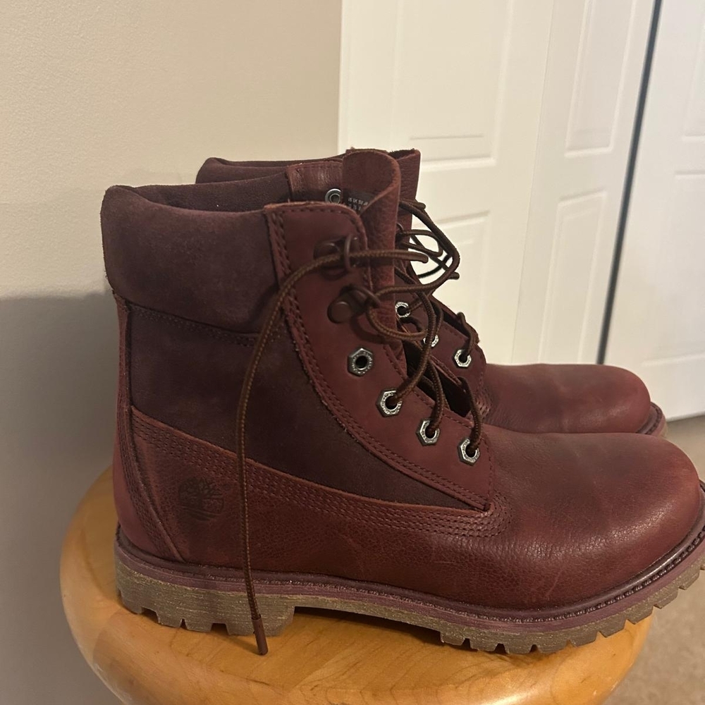 Timberland Women's Dark Brown Leather Boots